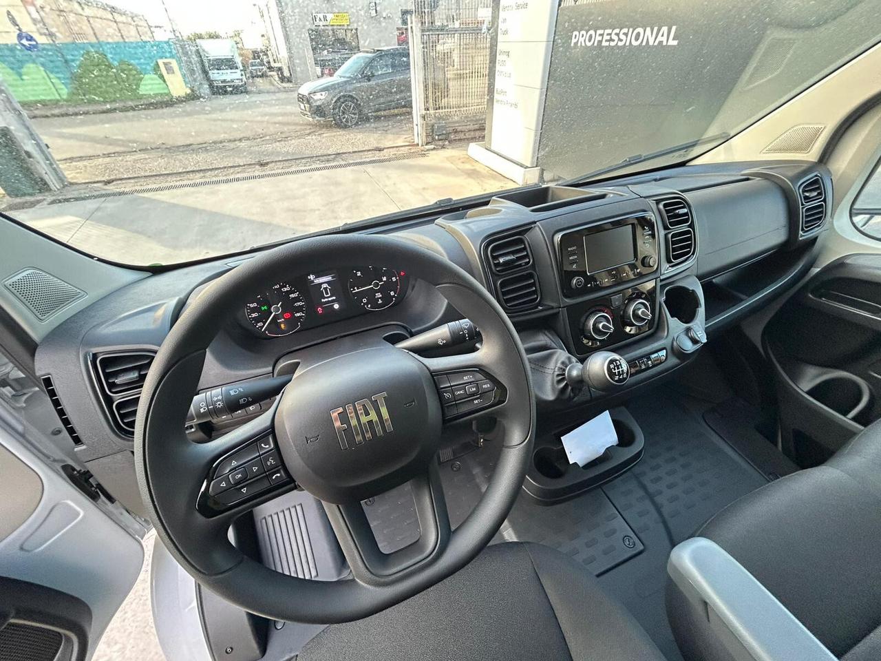 NUOVO Fiat Ducato 2.2 mjt Lastrato L2H2 120 cv 33 q.li