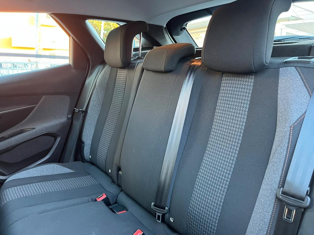 PEUGEOT 3008 ALLURE 1.5hdi UNIPRO *PREZZO VERO* CRONO TAGLIANDI