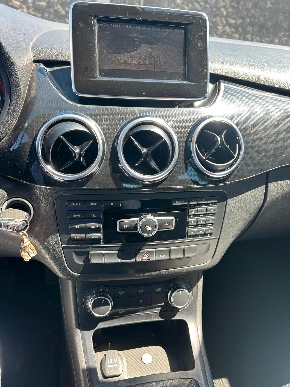 Mercedes-benz B 180 CDI BlueEFFICIENCY Premium