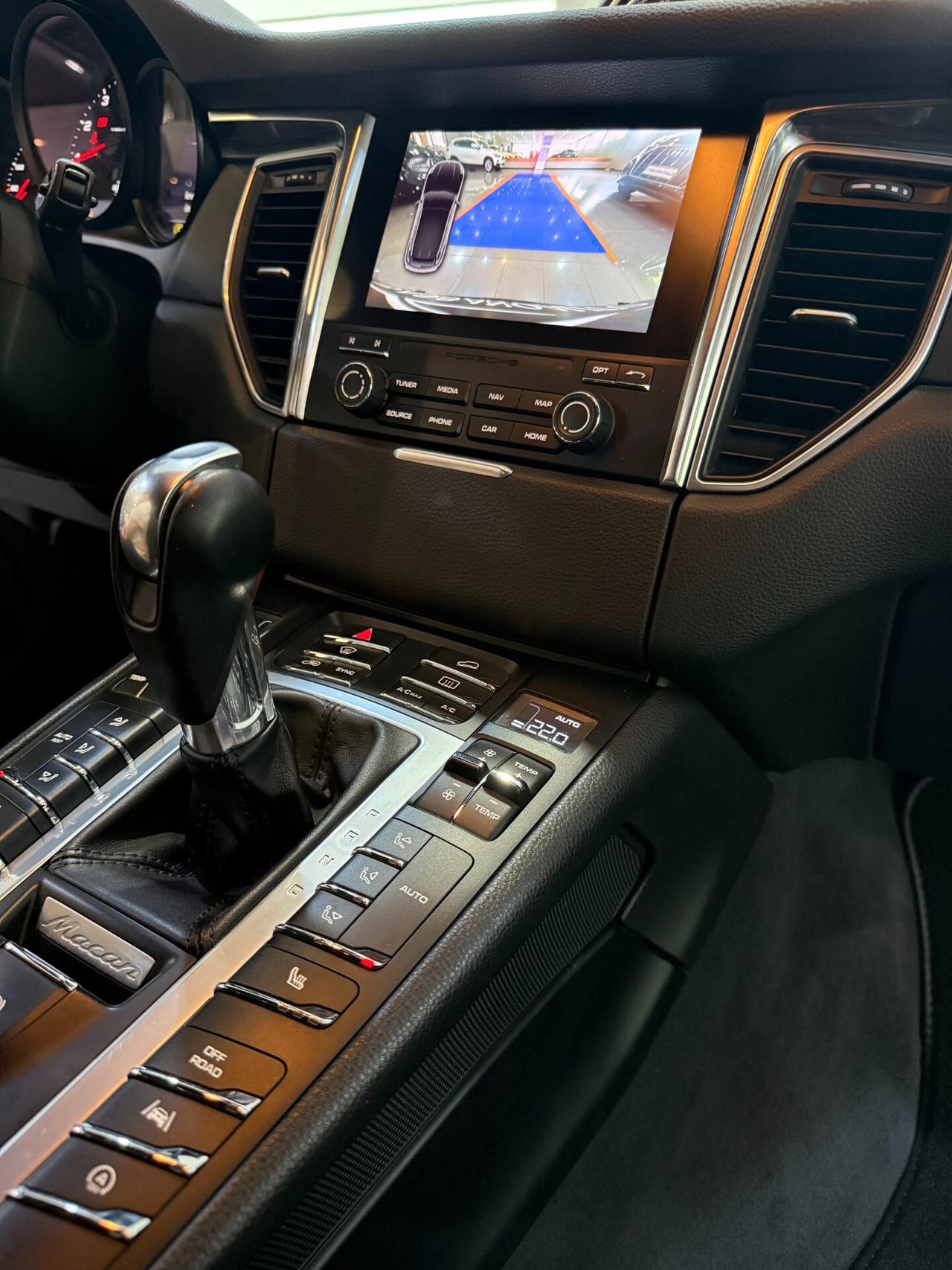 Porsche Macan 2.0 252cv pdk