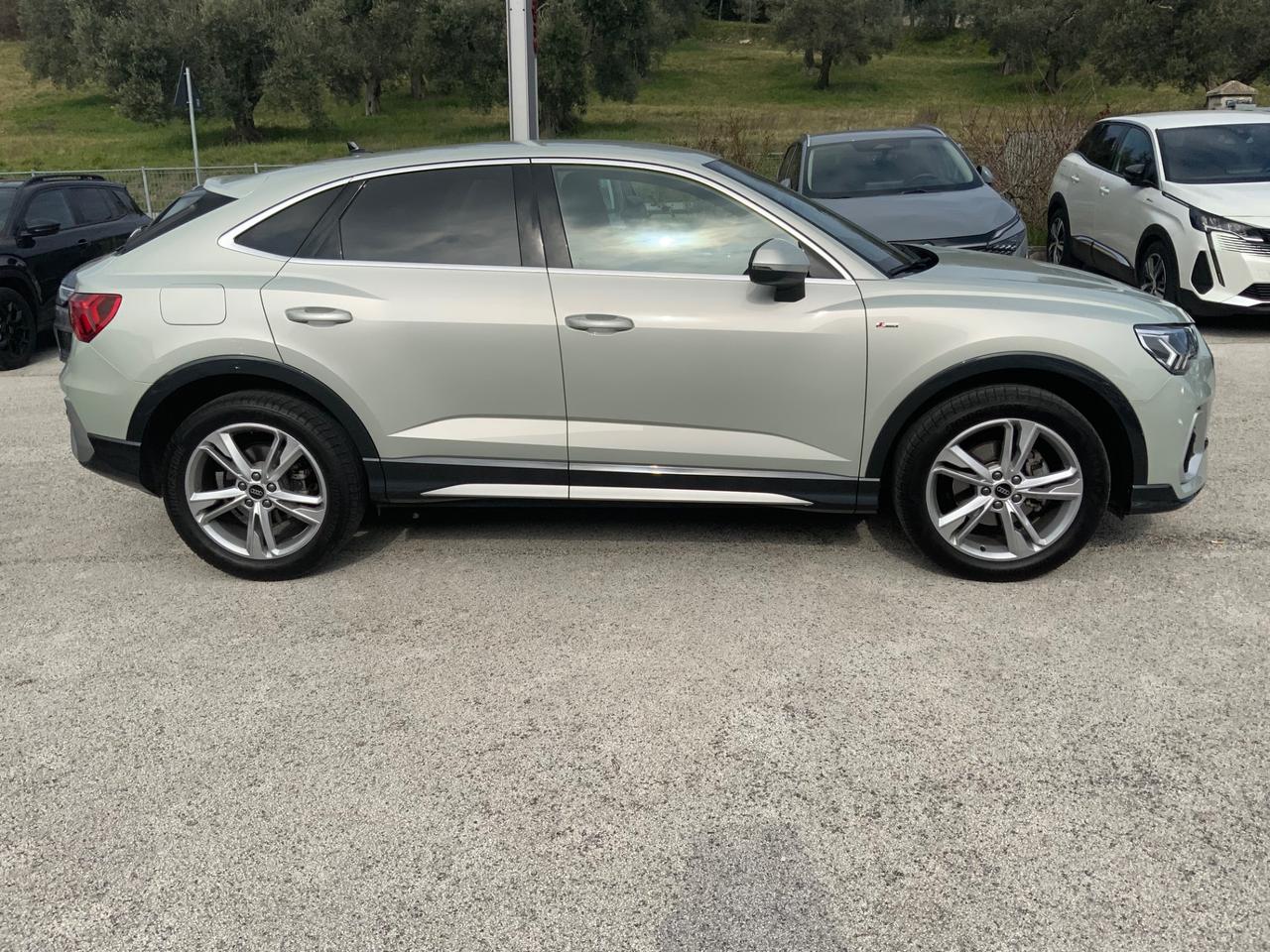 Audi Q3 SPB 35 TDI S tronic line edition