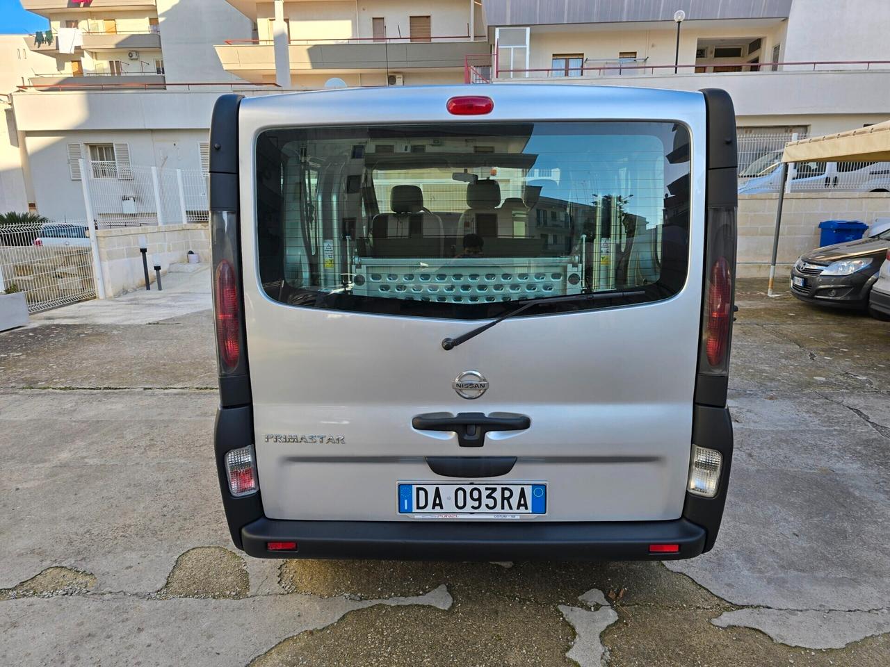 Nissan Primastar con Pedana Trasporto Disabili