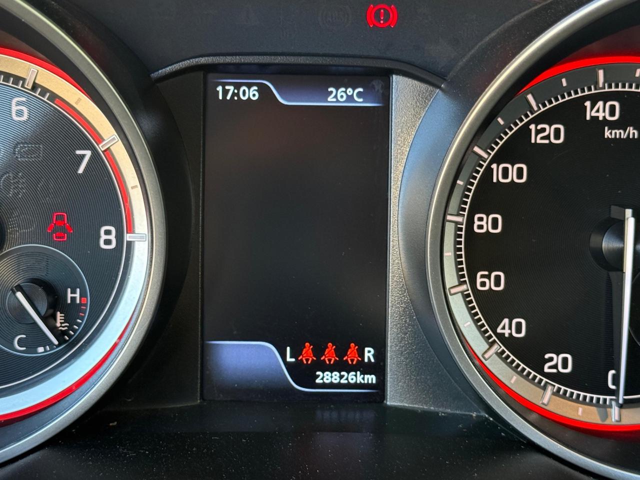 Suzuki Swift 1.2 KM. 28.000! HYBRID NEOPATENTATI