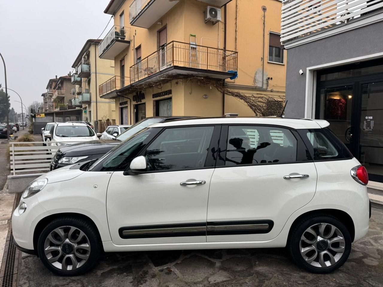 FIAT 500L 1.3 Multijet 95cv LOUNGE AUTOMATIC