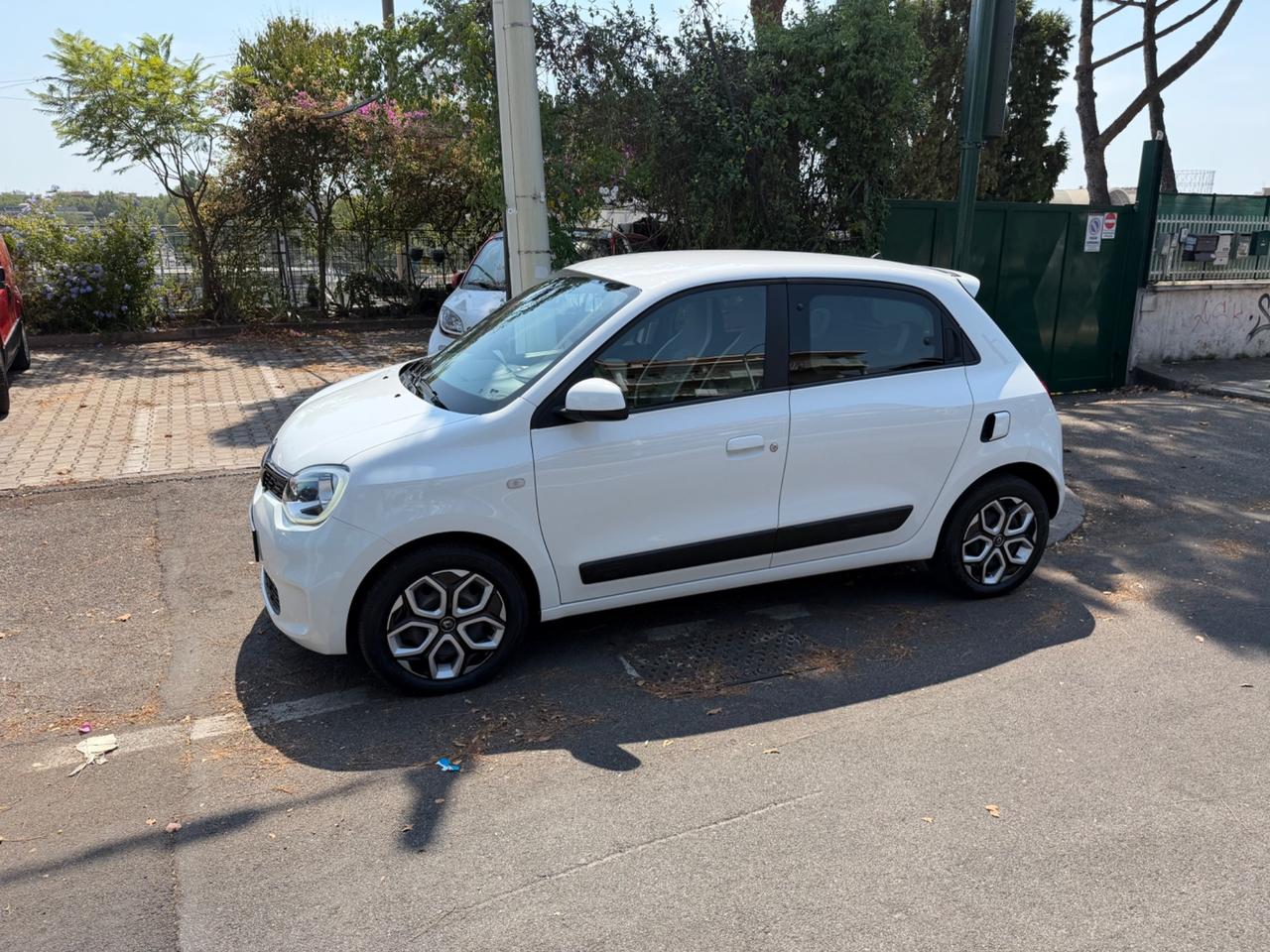 Renault Twingo 1.0 benzina C Manuale Intens Limited