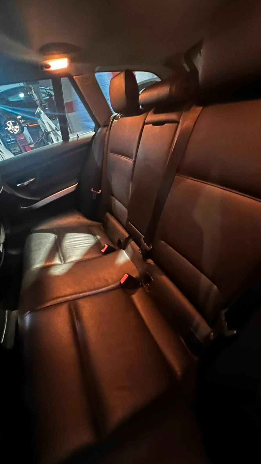 Bmw 330 330d cat Touring Attiva