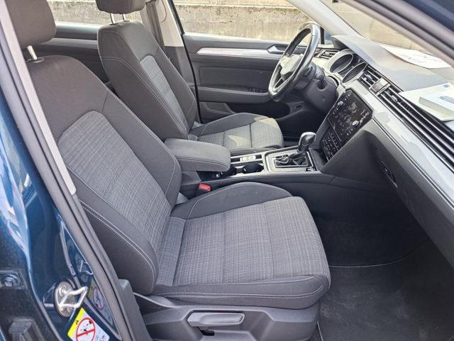 VOLKSWAGEN Passat Variant 2.0 TDI 122CV EVO DSG Business LED Navi ACC