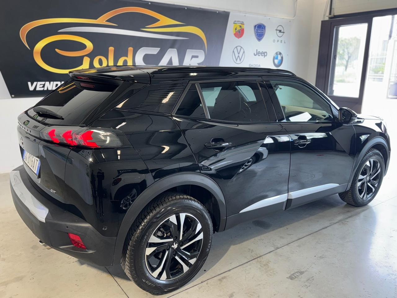 Peugeot 2008 BlueHDi 110 S&S GT