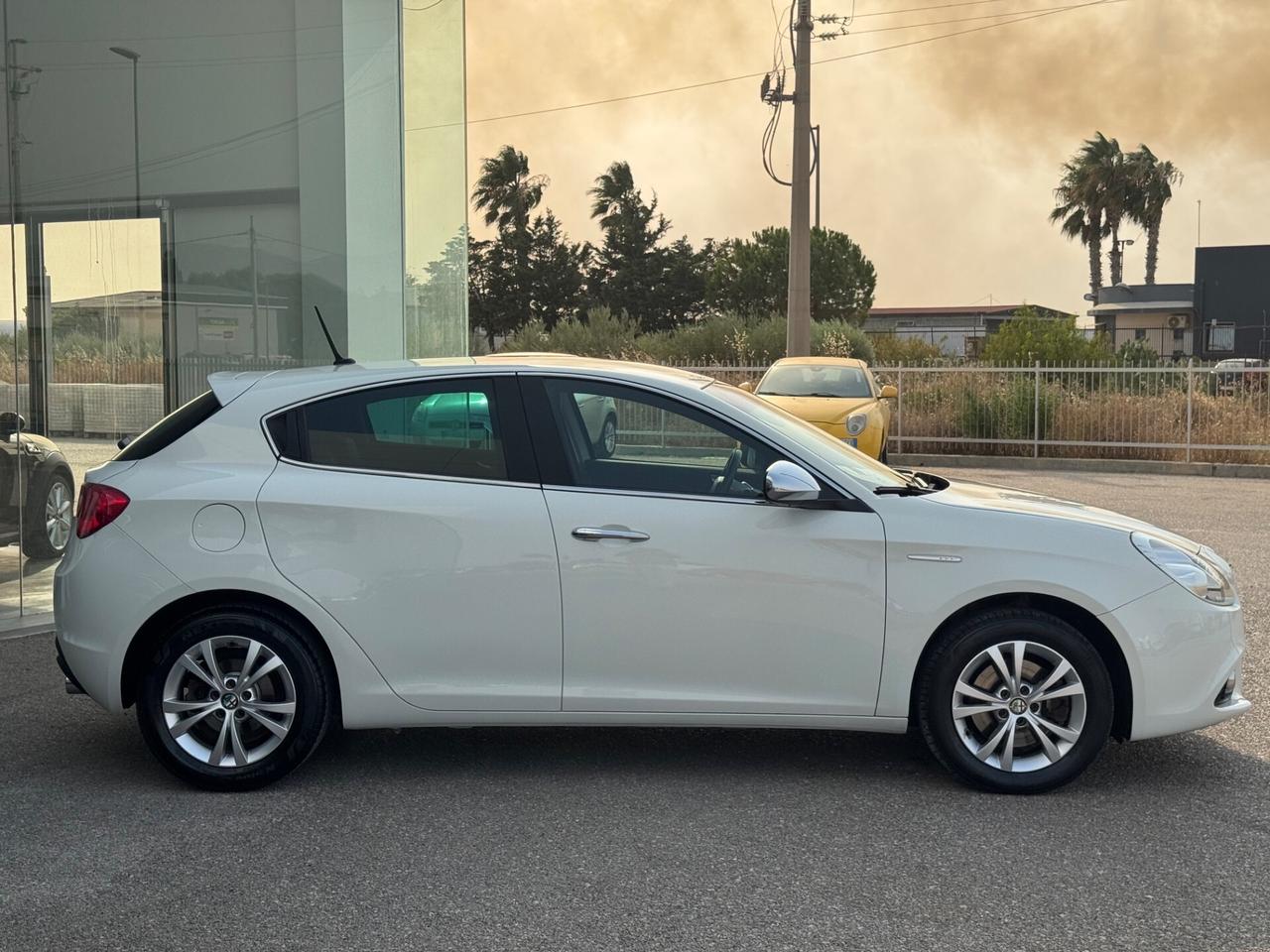 Alfa Romeo Giulietta 2.0 JTDm-2 150 CV Distinctive