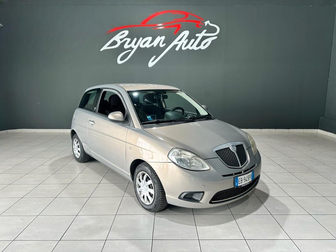 Lancia Ypsilon 1.2 Elle