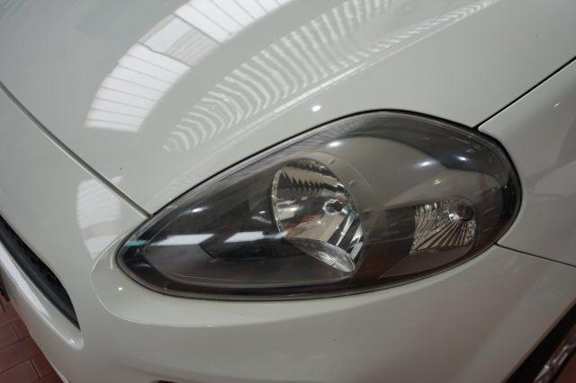 FIAT Punto 1.4 8V Natural Power Lounge