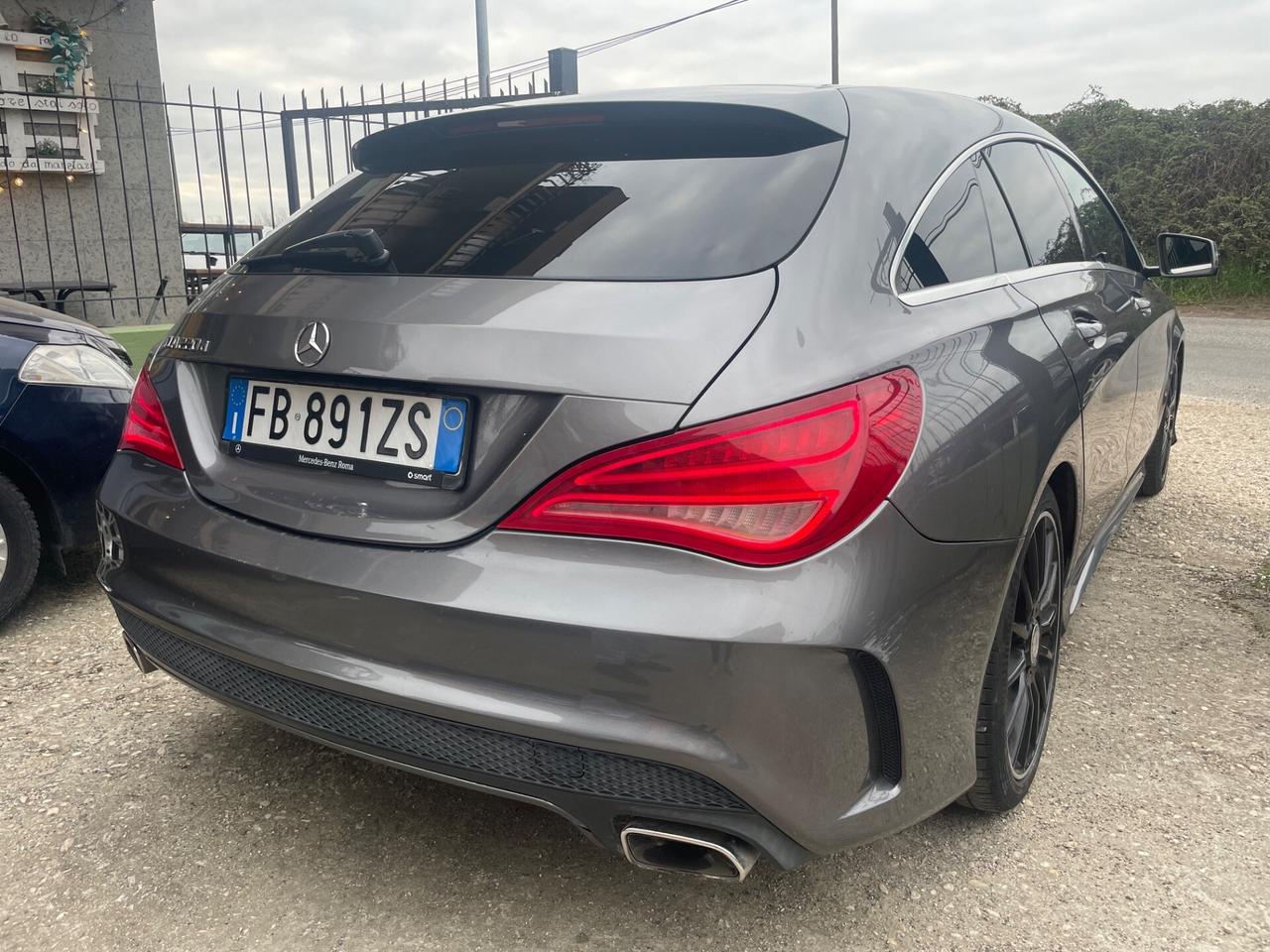 Mercedes-benz CLA 220 d S.W. Automatic Premium Dark Night