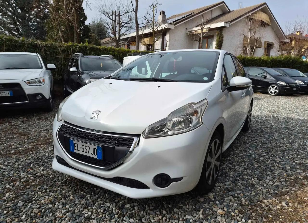 Peugeot 208 1.2 VTi 82 CV 5 porte Access