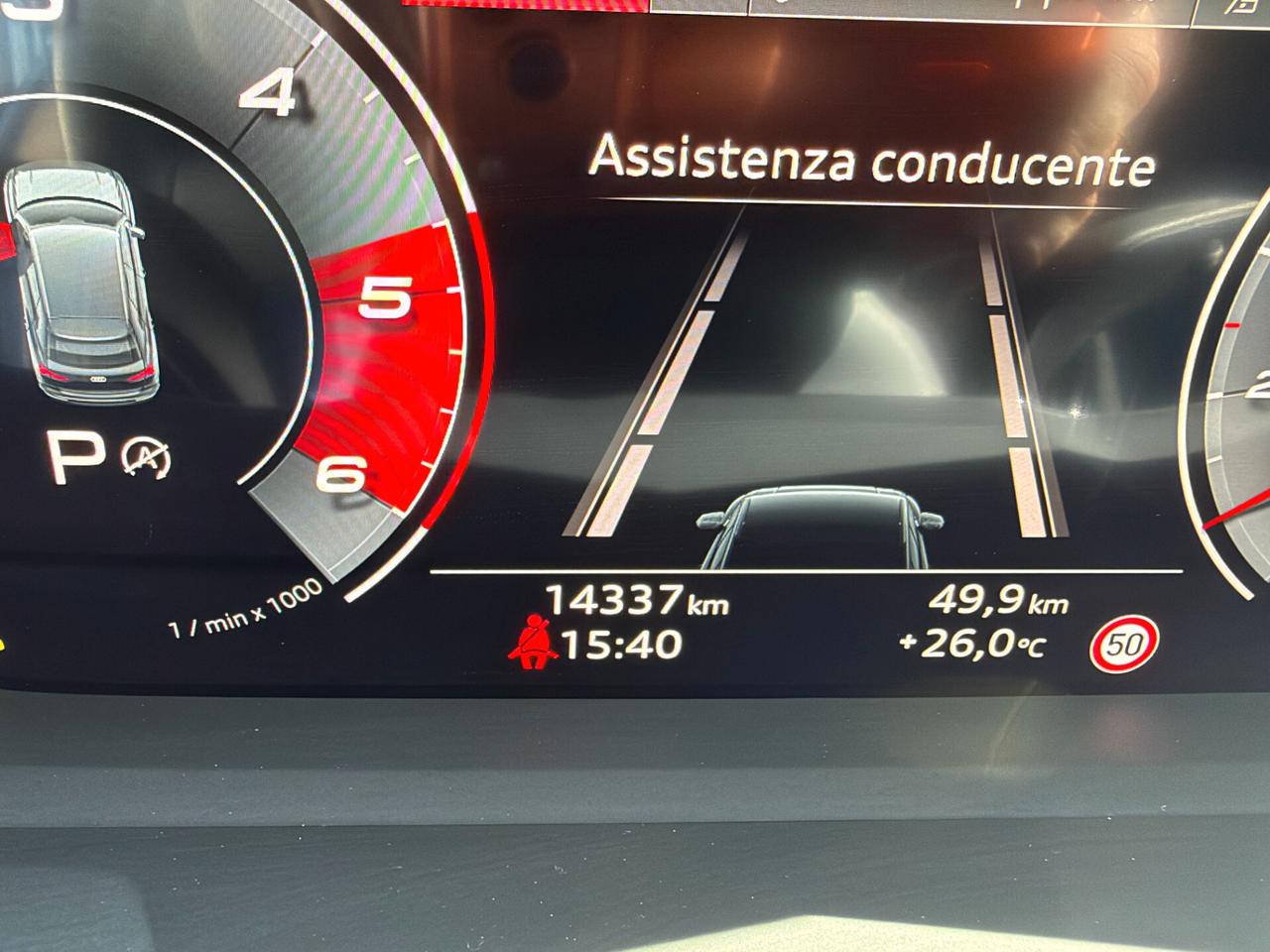 Audi Q3 35 TDI S tronic Identity Black