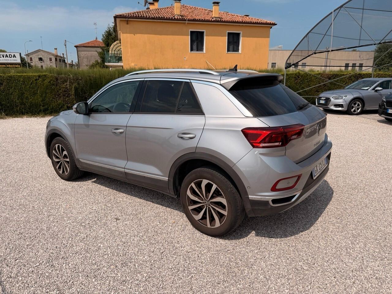 Volkswagen T-Roc 1.0 tsi Style 110cv - ok Neo Patentati