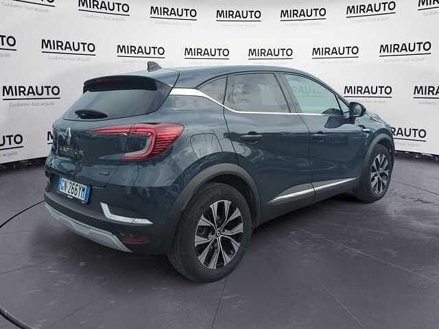 Renault Captur 1.6 E-TECH HEV 145 TECHNO AUTO