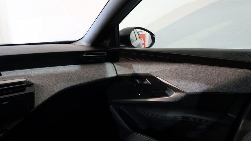 Peugeot 3008 3008 1.2 hybrid Allure 145cv e-dcs6