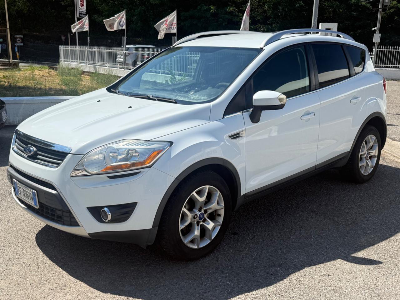 Ford Kuga Kuga+ 2.0 TDCi 140 CV 2WD DPF