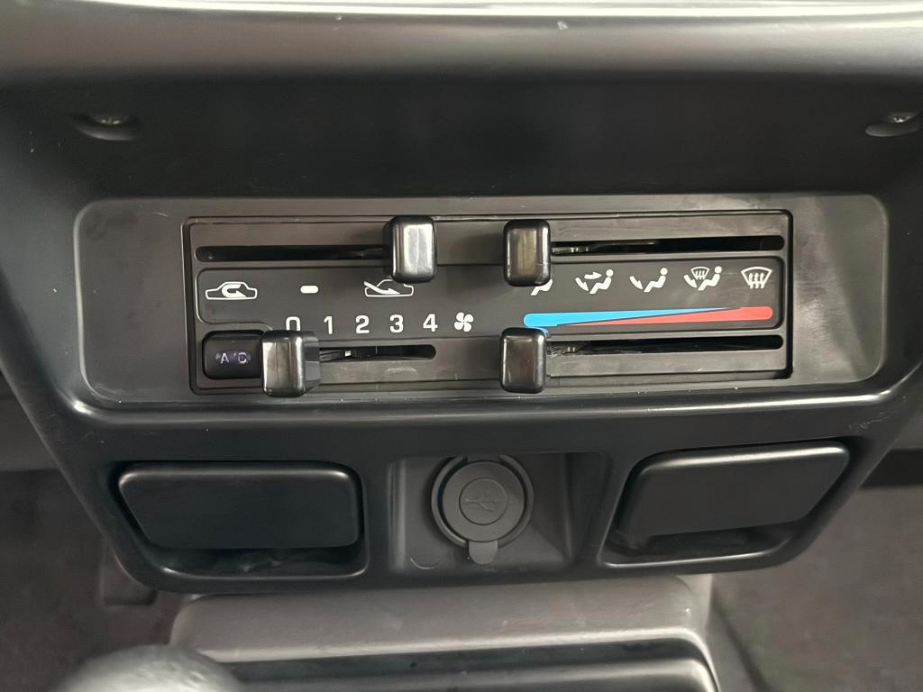 Nissan Cab Double Cab Double Cab 2.5 td 133cv