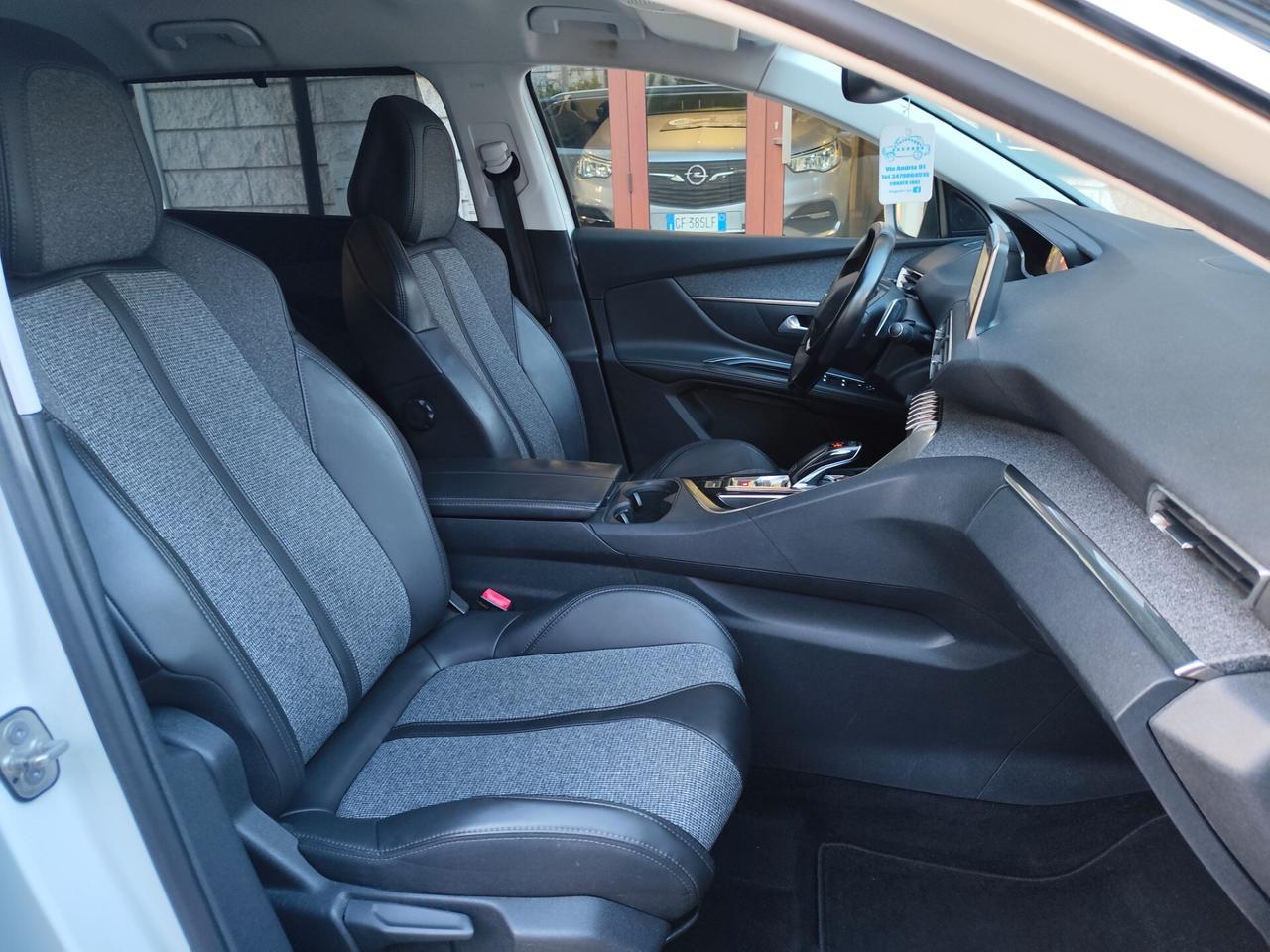 Peugeot 5008 1.6BlueHDi 120CV AUTOMATICA 7 POSTI