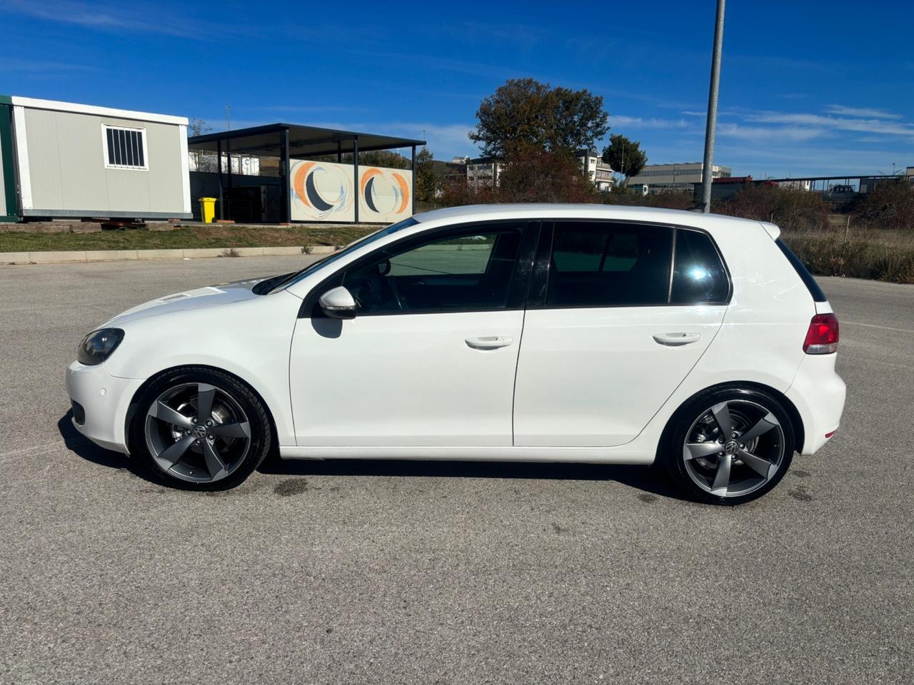 Volkswagen Golf 1.6 TDI DPF 5p. Highline