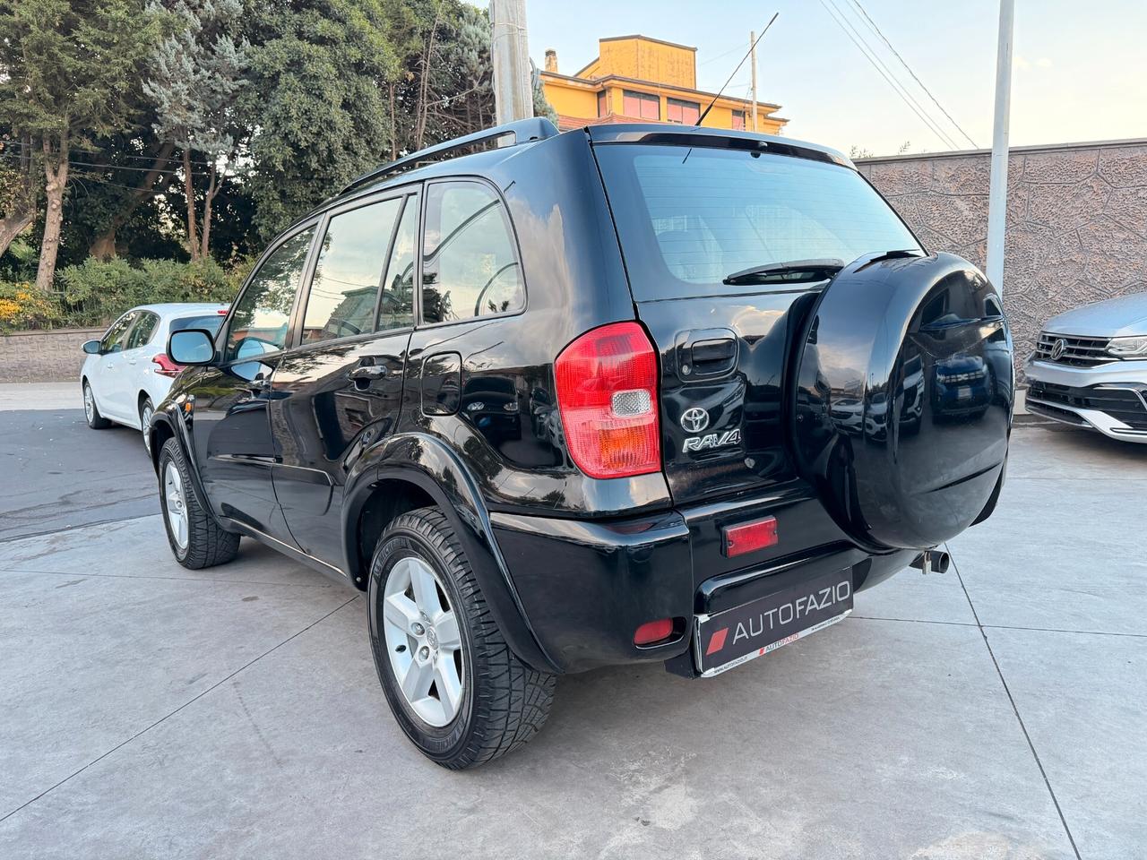 Toyota RAV 4 RAV4 2.0 Tdi D-4D cat 5 porte Sol