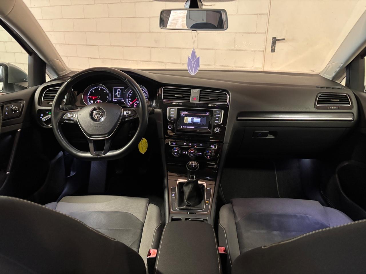Volkswagen Golf 1.6 TDI