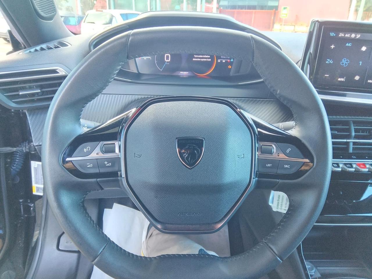 Peugeot 2008 PureTech 100 S&S Allure