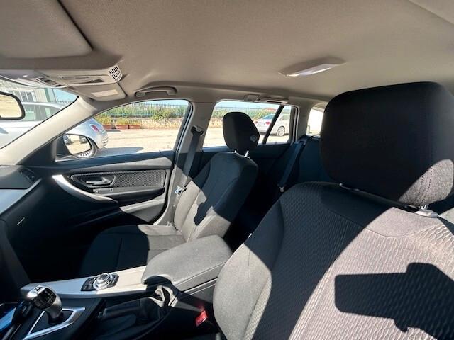 Bmw 318 318d Touring Business aut.