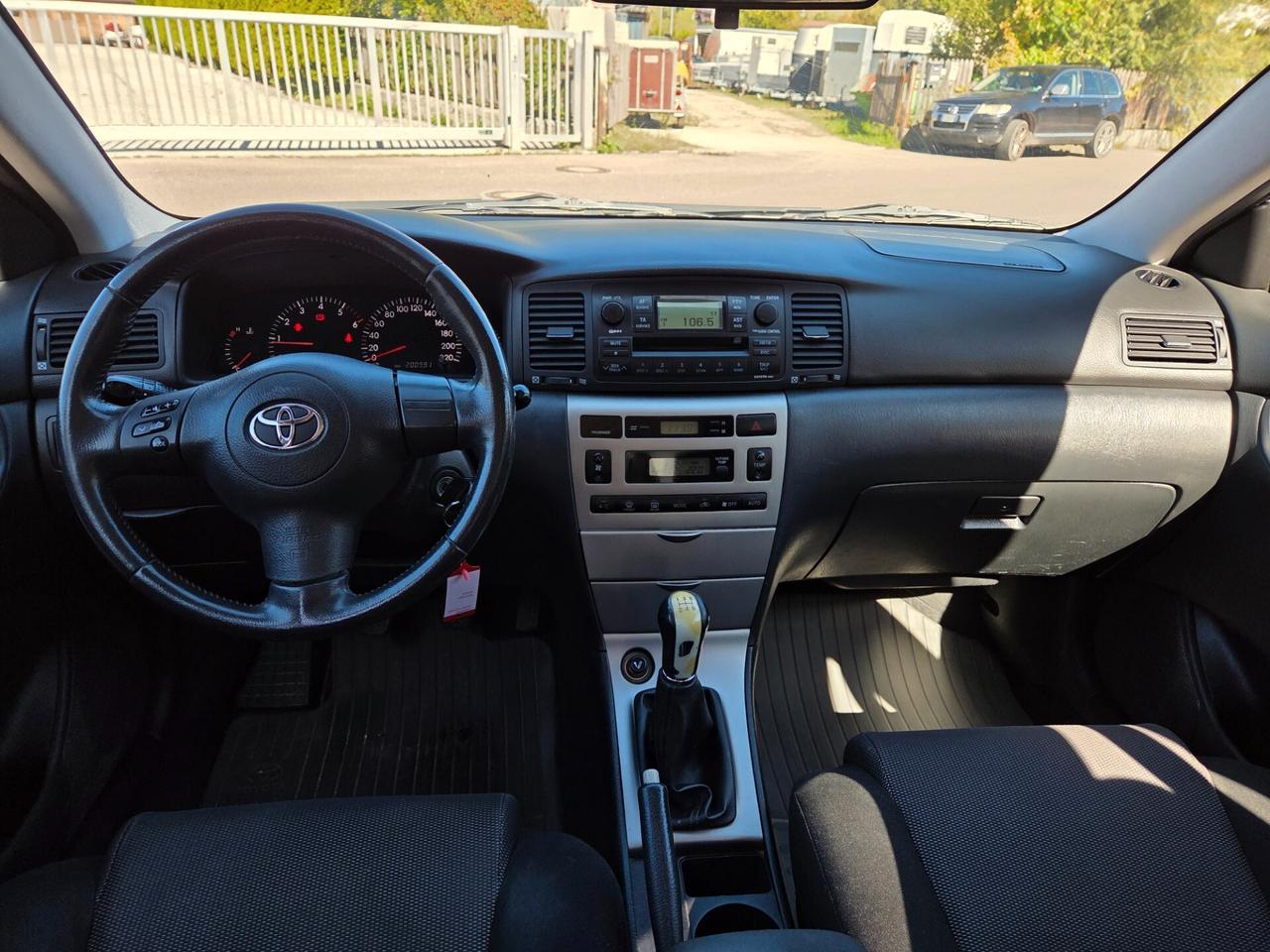 Toyota Corolla 1.4 D-4D M-MT 5 porte Sol ESP
