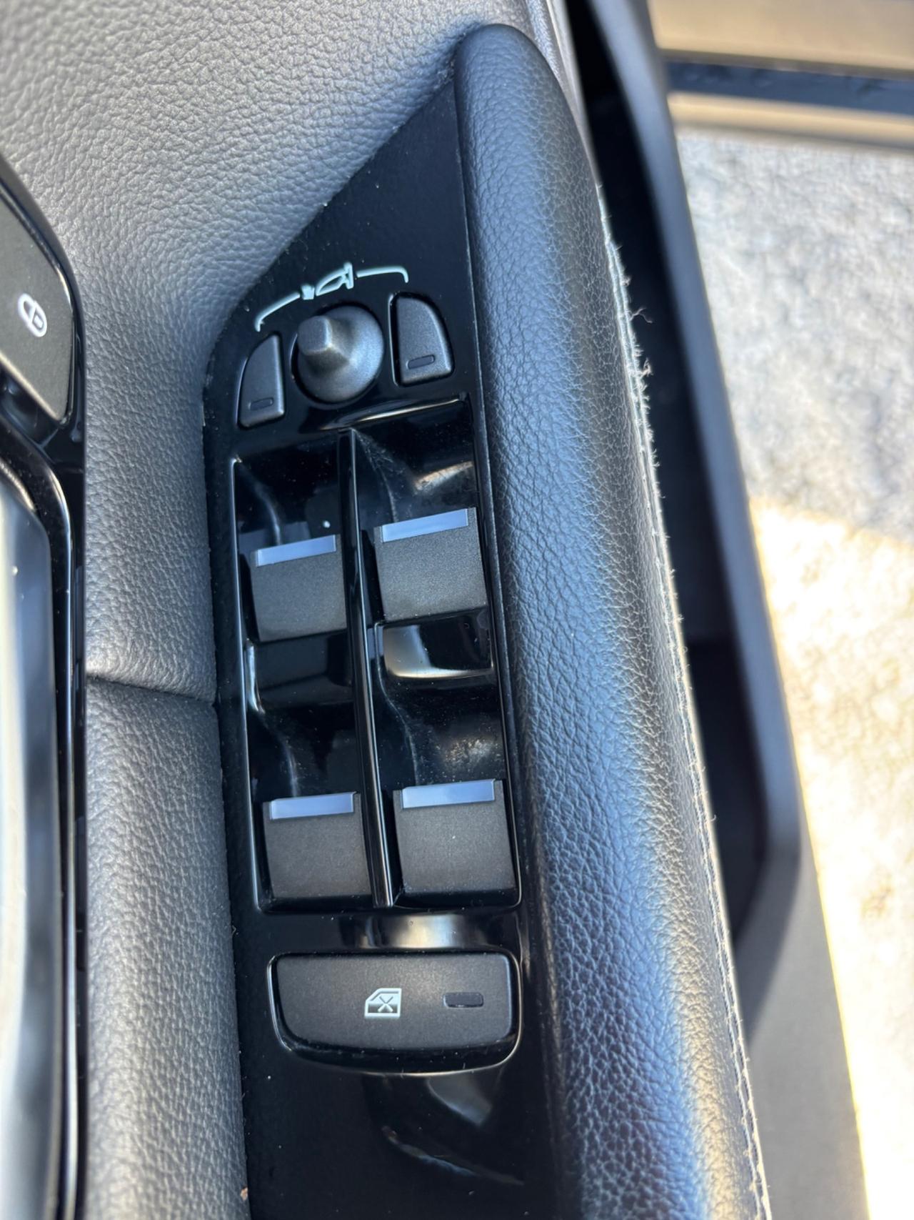 RANGE ROVER EVOQUE 150CV HSE MOTORE NUOVO GARANZIA