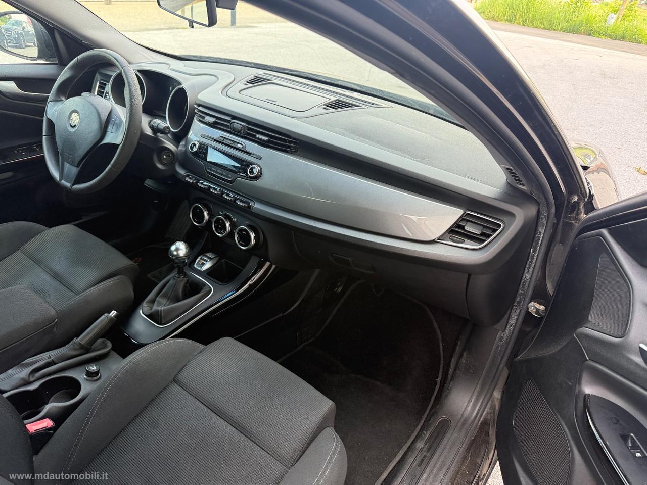 ALFA ROMEO Giulietta 1.6 JTDm-2 105 CV Distinctive TAGLIANDATA
