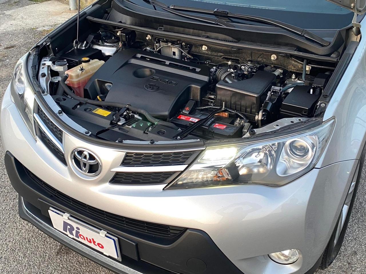 Toyota RAV 4 RAV4 2.0 D-4D 2WD