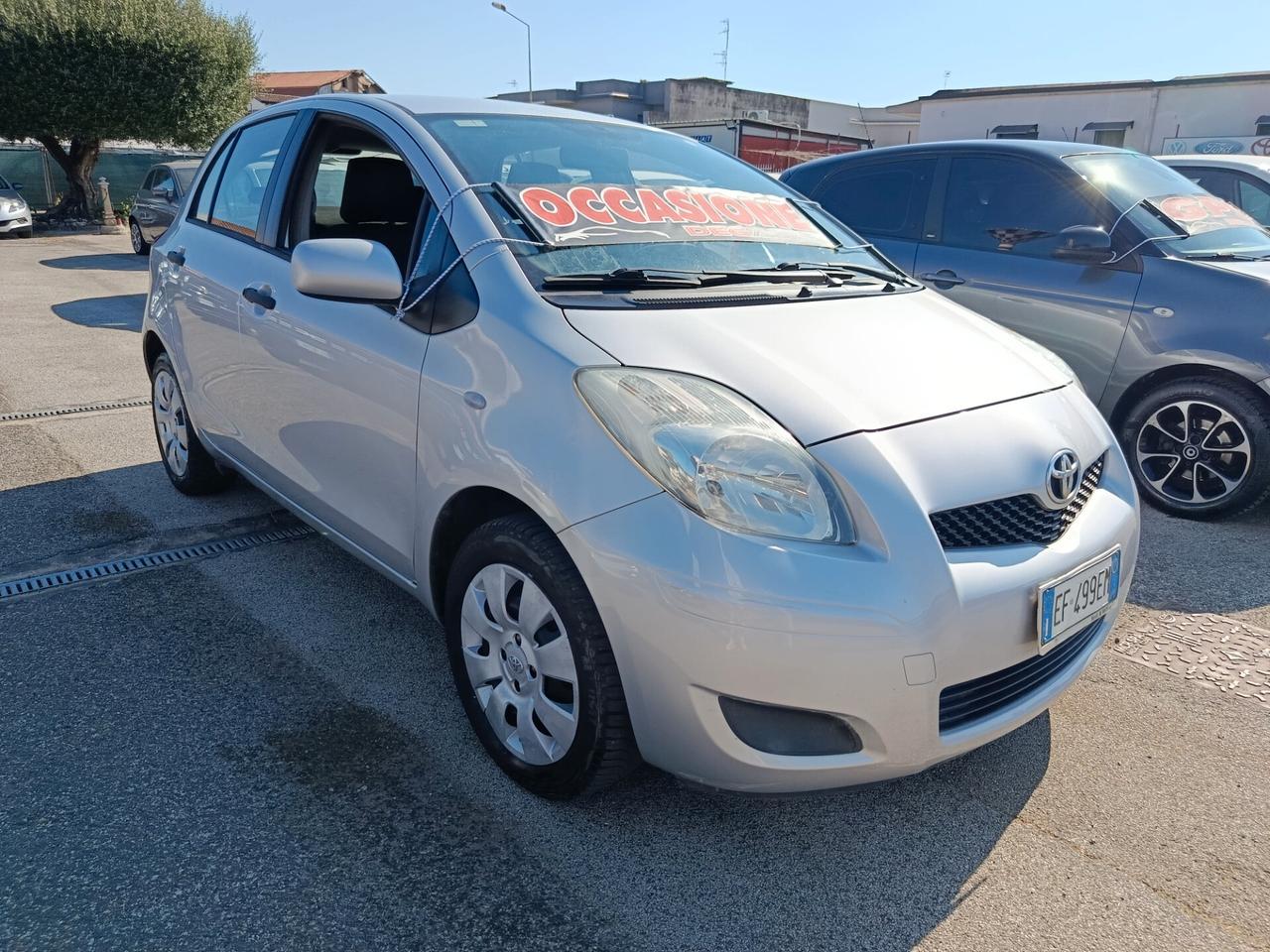 Toyota Yaris 1.0 5 porte Sol 2011