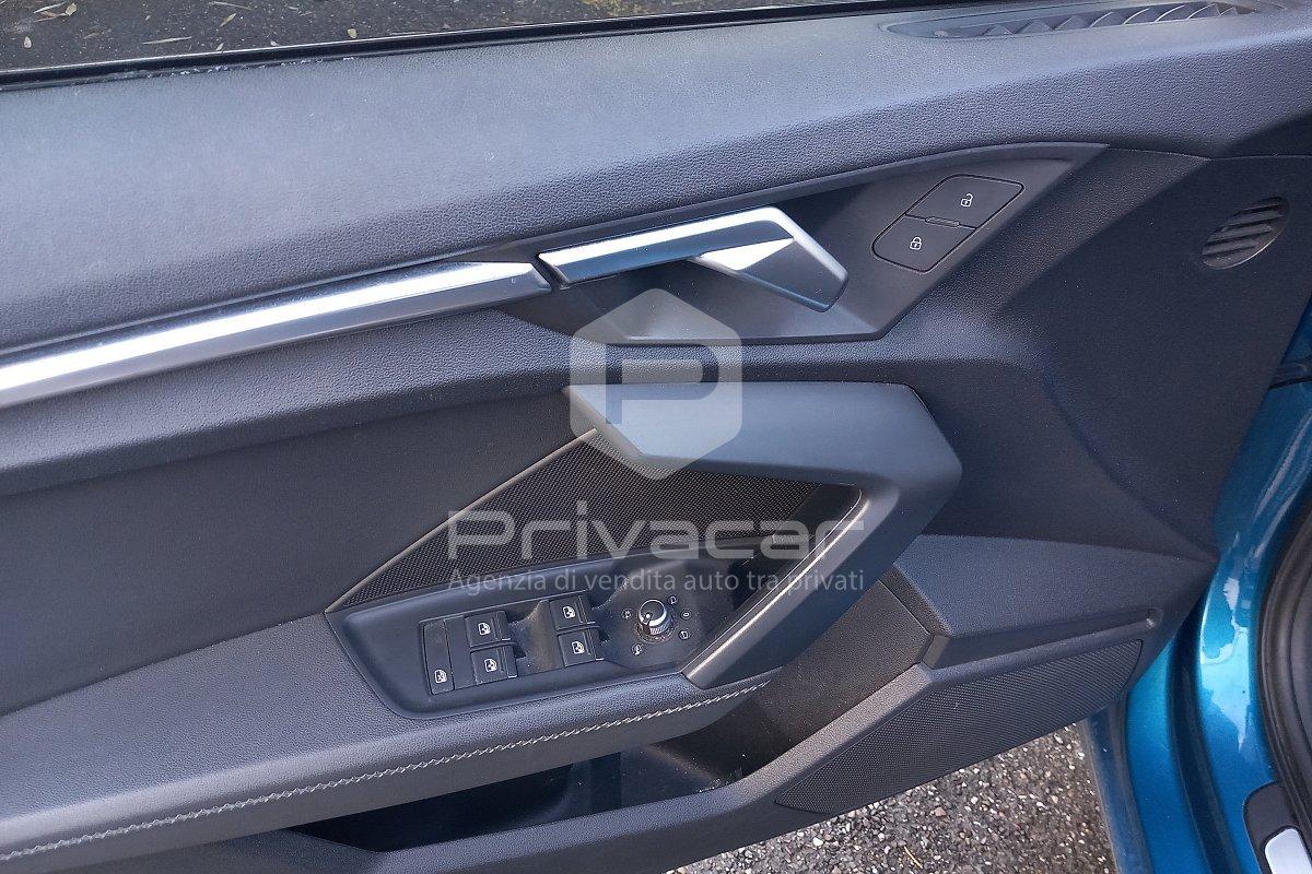 AUDI A3 SPB 35 TDI S tronic Business Advanced