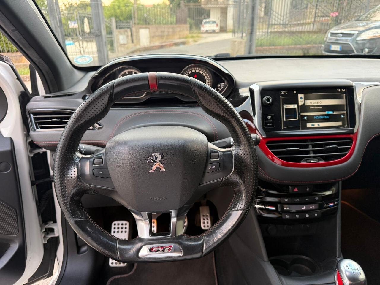Peugeot 208 1.6 THP 200 CV 3 porte GTi