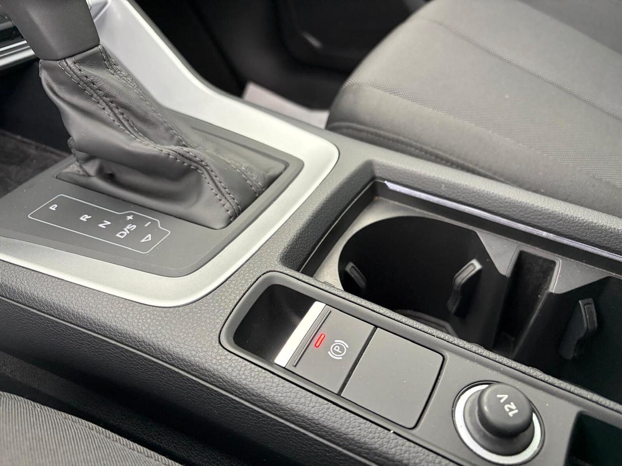 Audi Q3 35 TDI S tronic Business Advanced