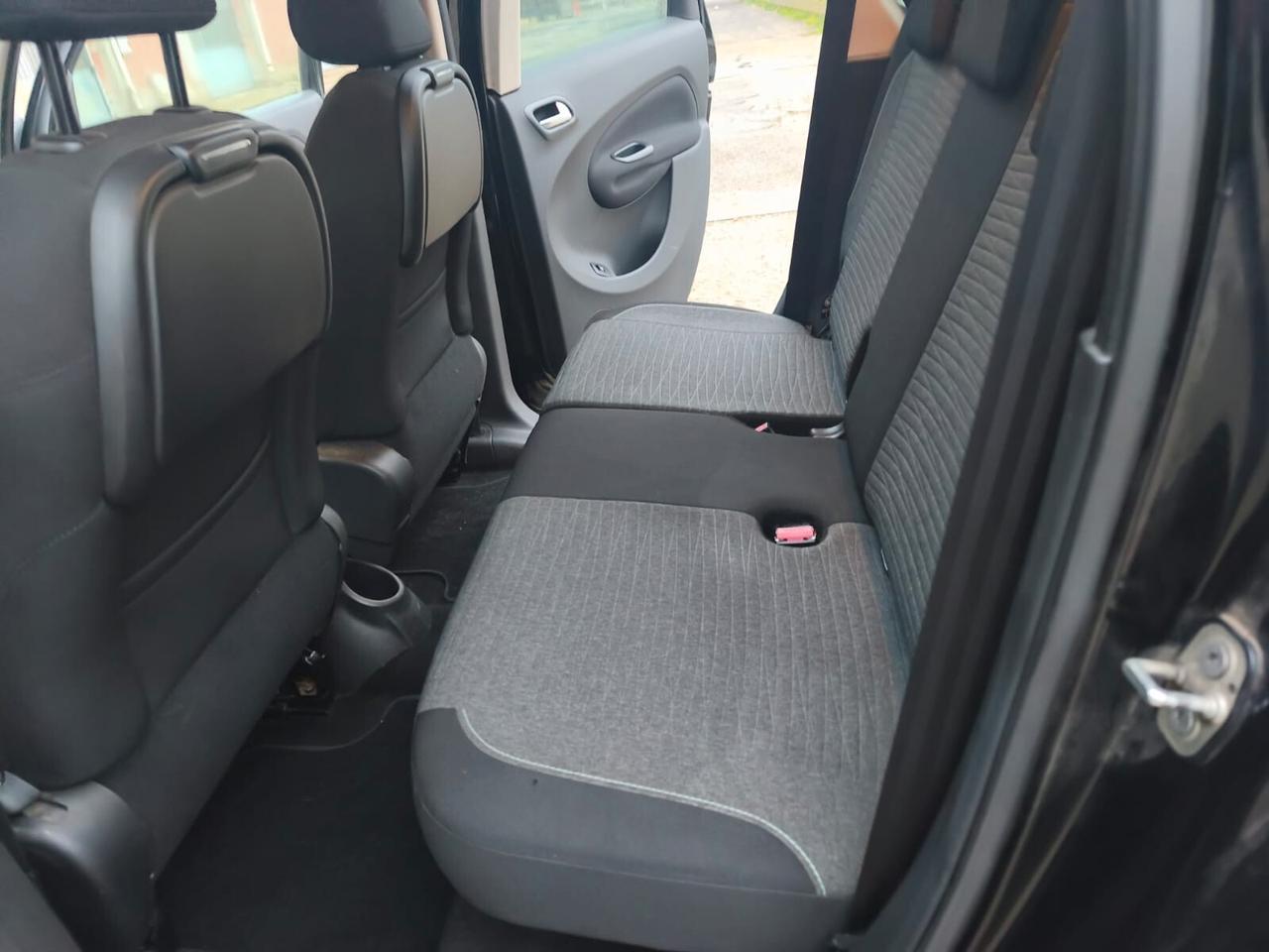 Citroen C3 Picasso 2016---1.6 Diesel