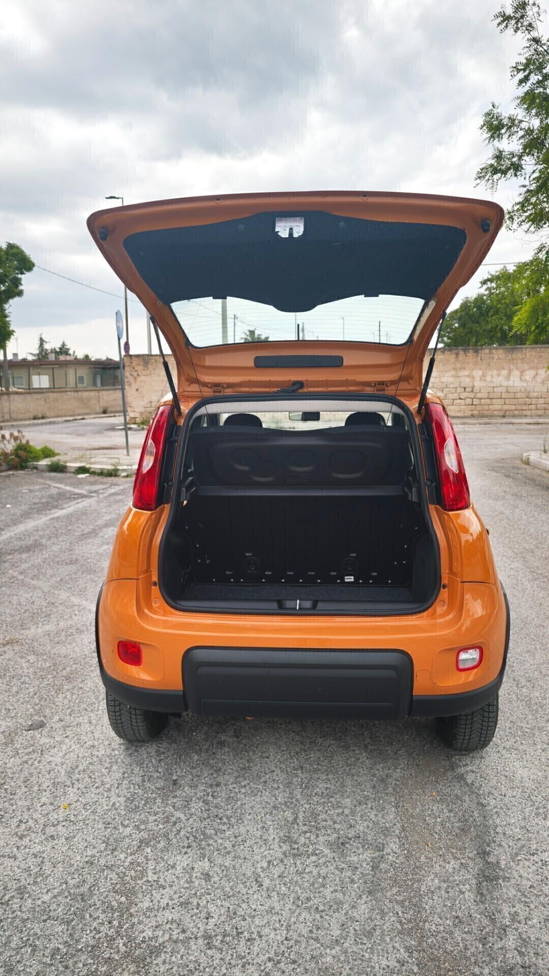Fiat Panda 0.9 TwinAir Turbo Natural Power City cross Metano 85cv