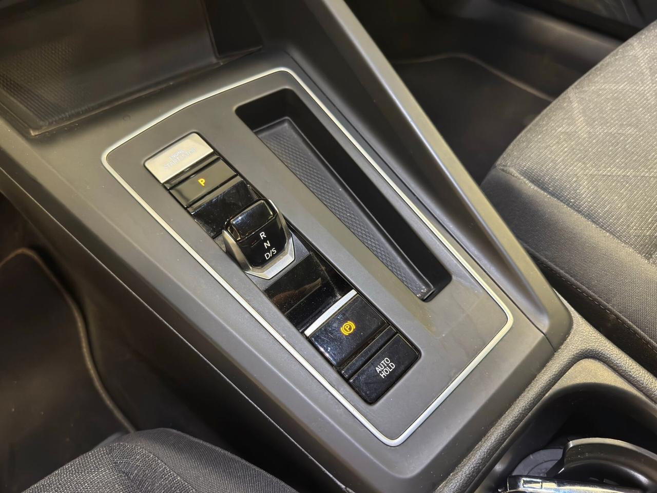 Volkswagen Golf Variant 1.0 eTSI EVO DSG Life