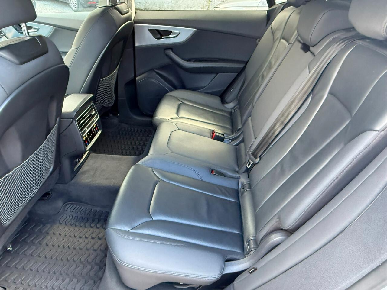 Audi Q8 50 TDI 286 CV quattro tiptronic Sport