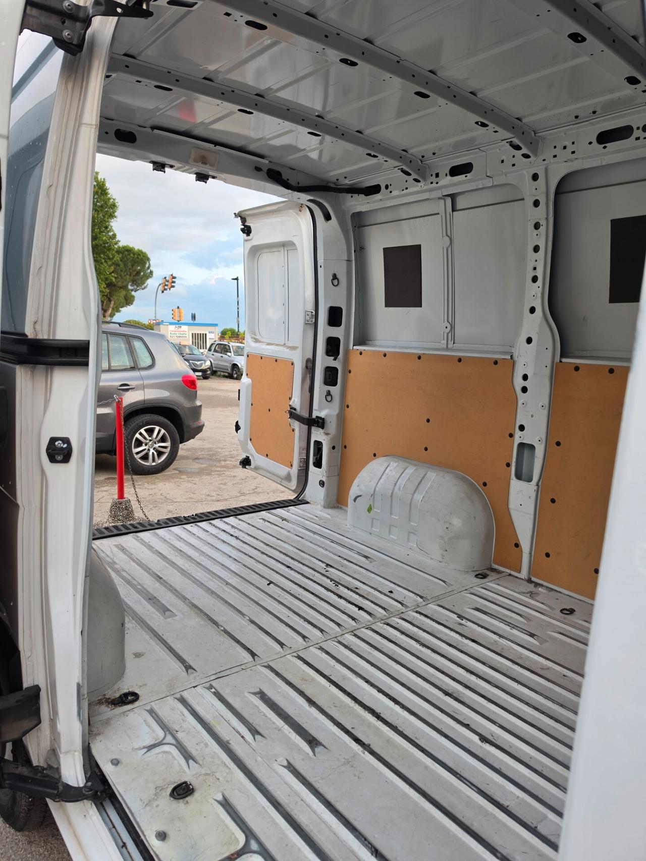 Renault Master T 28 2.3 dCi 135 PM Cabinato Energy Ice