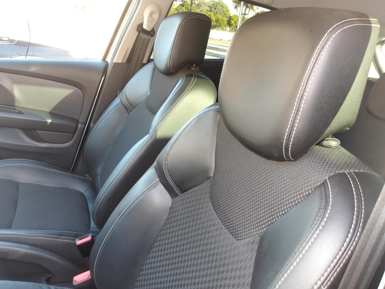 RENAULT CLIO 0.9 B/GPL(CASA MADRE)-MOSCHINO