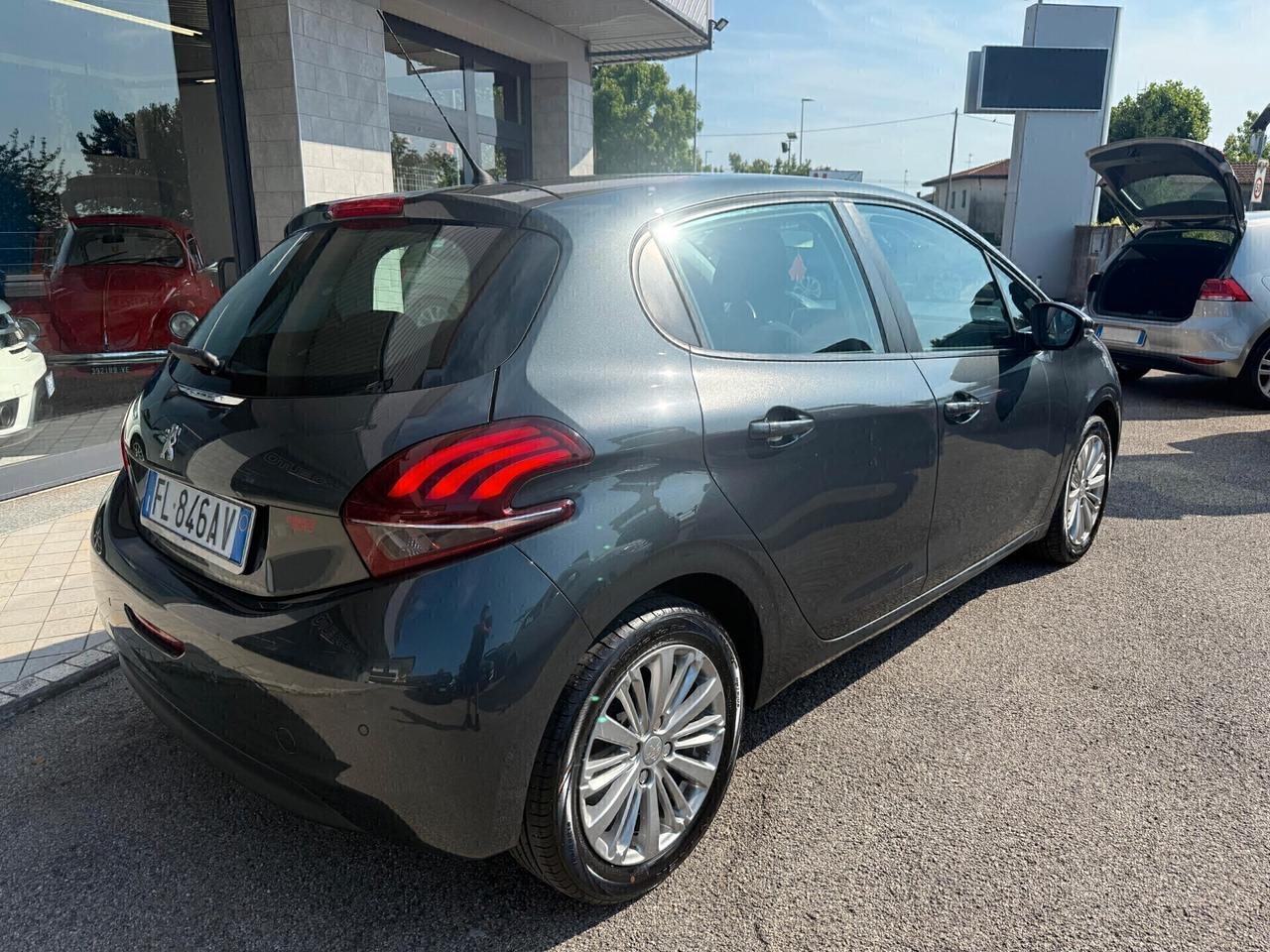 Peugeot 208 1.6 Diesel Neopatentati