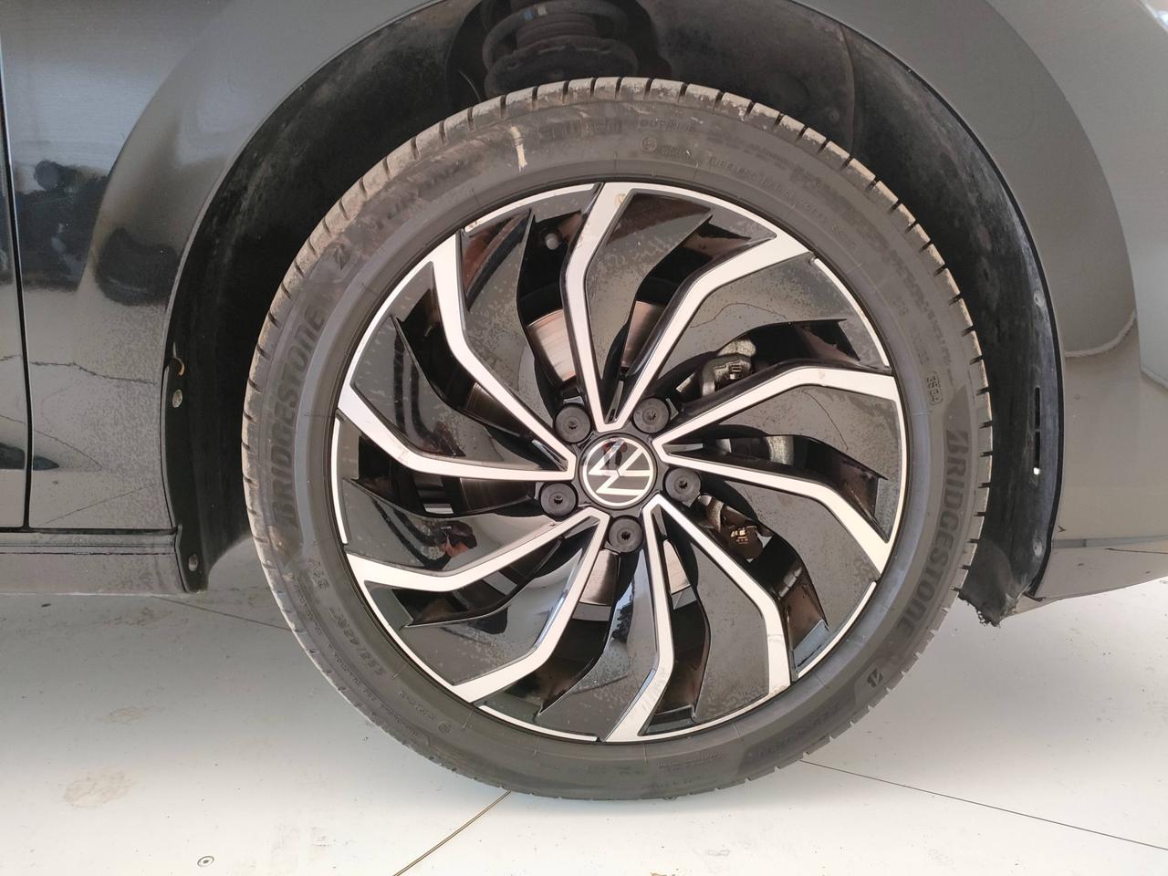 VOLKSWAGEN Golf VIII 2020 - Golf 2.0 tdi Style 115cv dsg
