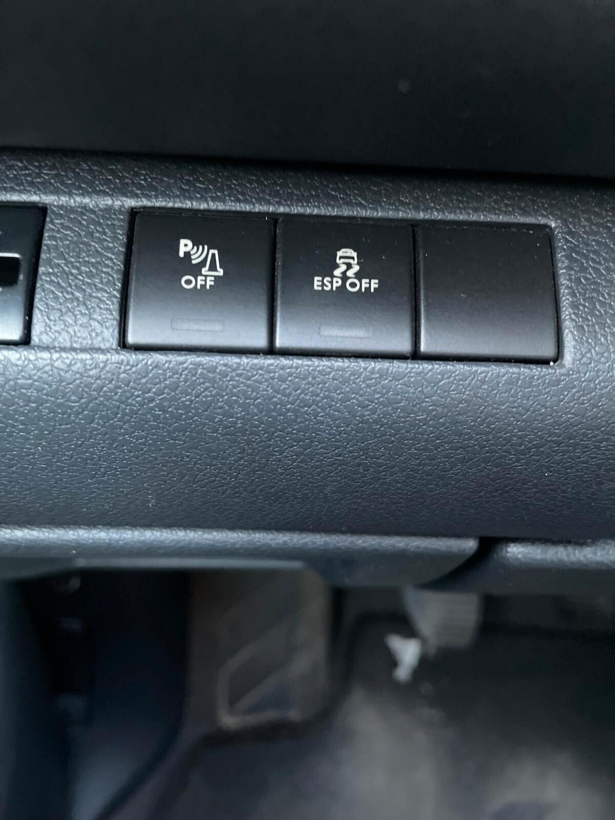 Peugeot 3008 1.6 HDi 110CV Premium