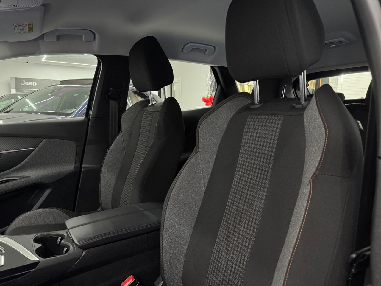 Peugeot 3008 130Cv EAT8 Allure Pack