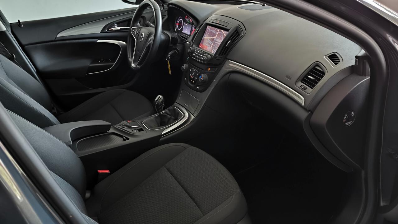 Opel Insignia 2.0 CDTI 140CV Ecopower Sports Tourer Cosmo Business