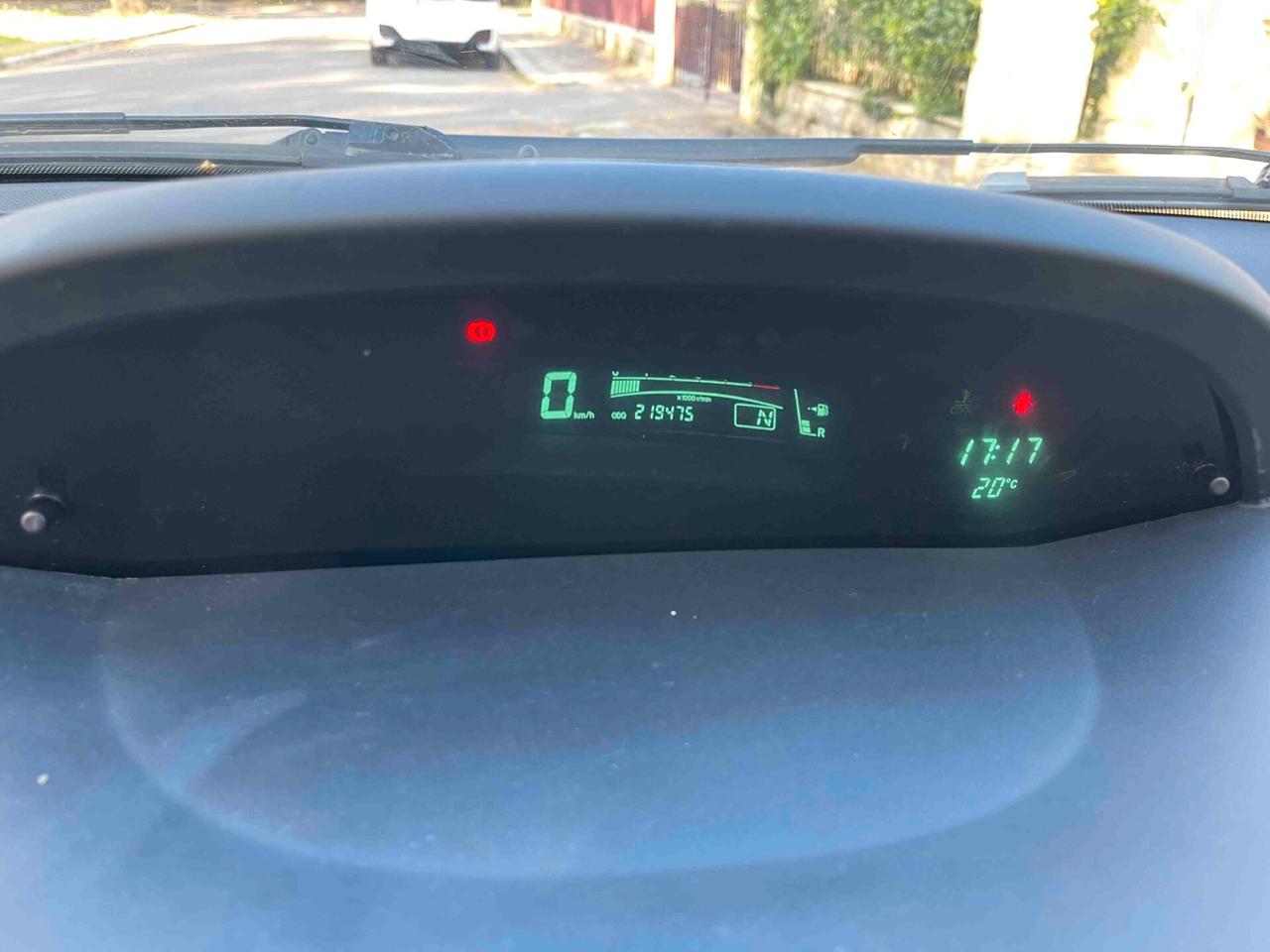 Toyota Yaris 1.4 D-4D 5 porte Sol NEOPATENTATI AUTOMATICA