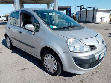 Renault Modus 1.5 dCi 150.000 km auto pari al nuovo